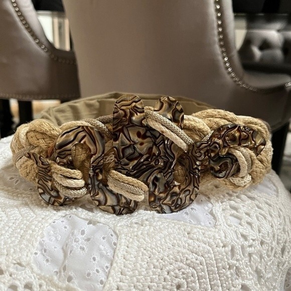 IONE Braided Rope and Mother of Pearl  One Size Fits All Vintage Belt NWOT - Picture 2 of 13